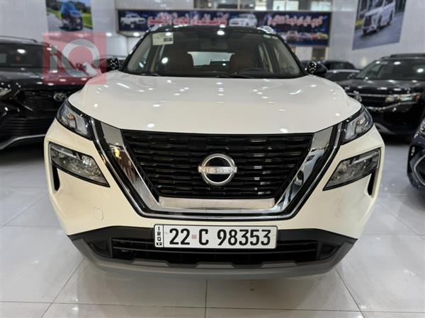 Nissan for sale in Iraq